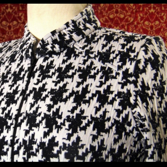 RAFAEL SPORT herringbone zip front jacket PS✨ - Picture 2 of 7